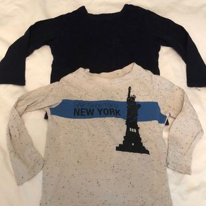 Bundle of 2 GAP long sleeve shirts